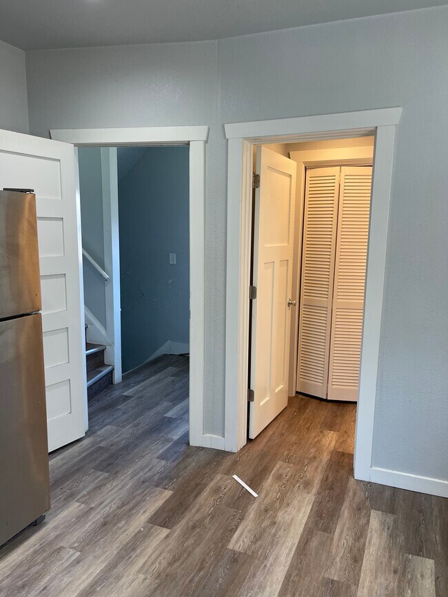 Foto del edificio - 3148 S 13th St