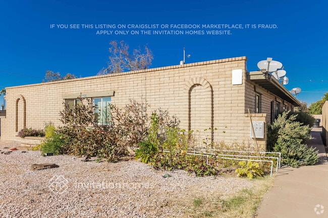Building Photo - 1146 E Hatcher Rd