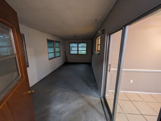 Foto del edificio - 759 Lunar Lake Cir