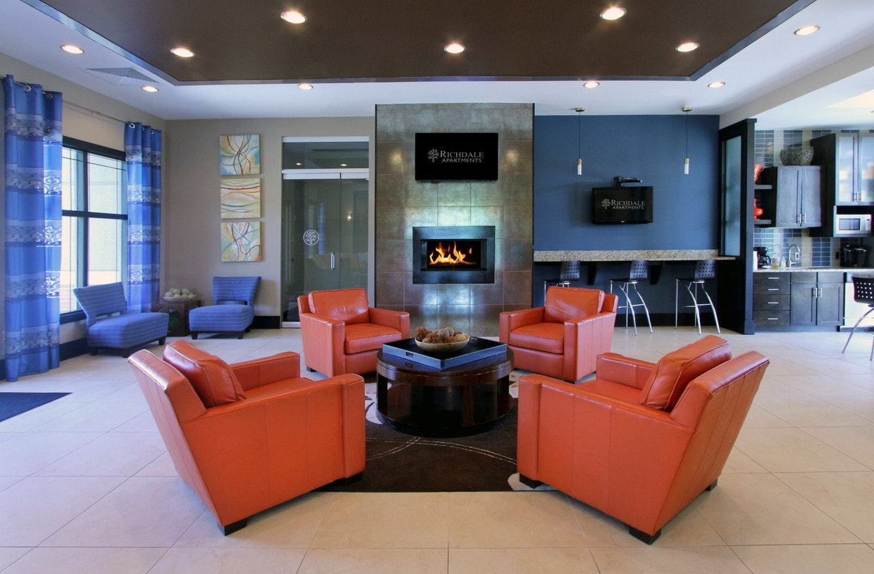 Claremont Apartments 10745 Smetana Rd MN