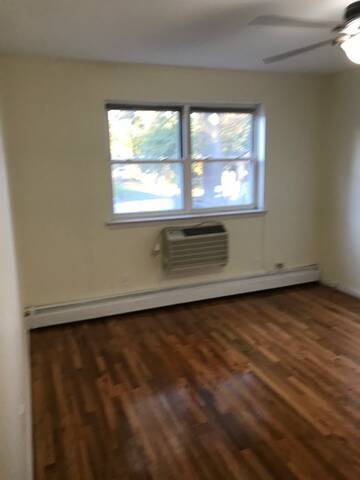 Building Photo - 3248 Colden Ave