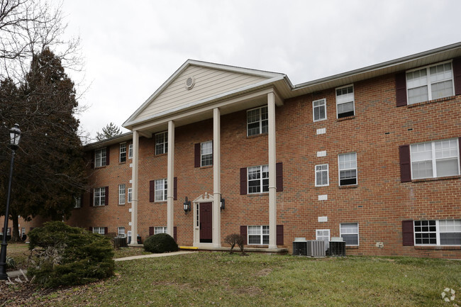 Foto del edificio - Fairfield Apartments