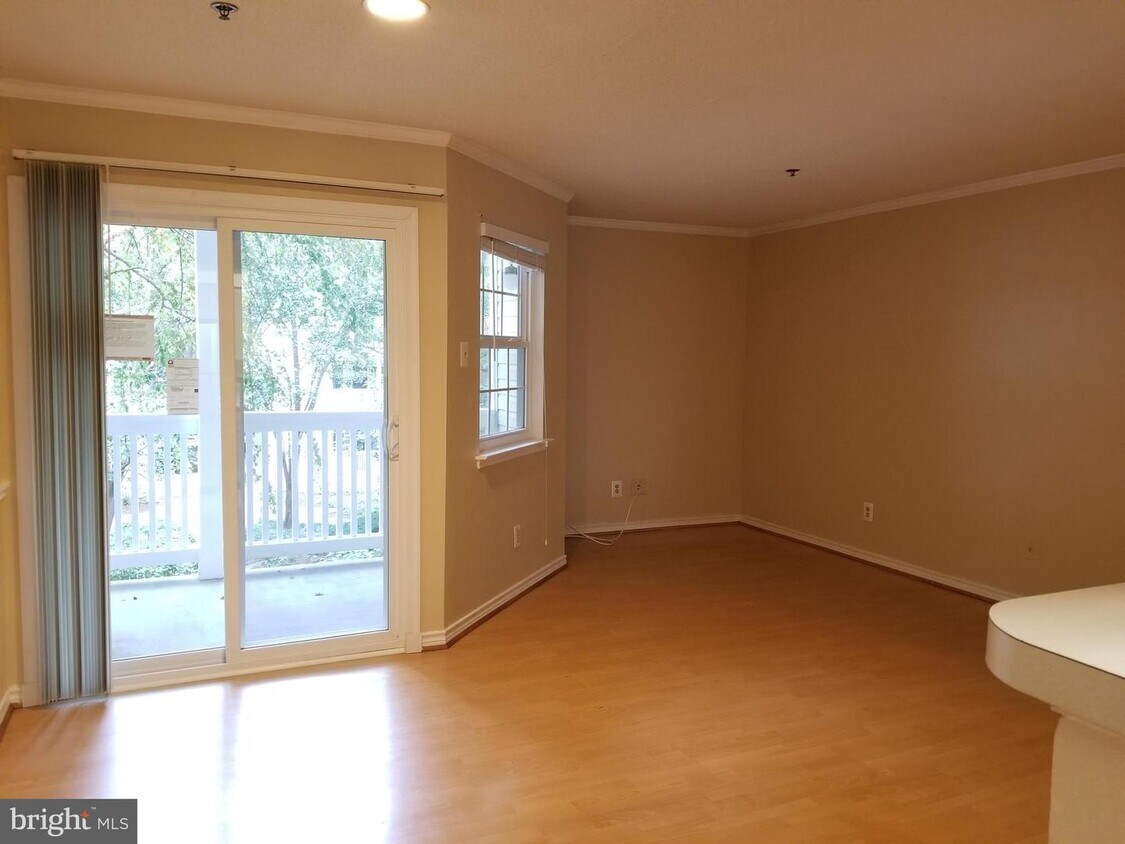 1504 Lincoln Way Unit 212, McLean, VA 22102 Condo for Rent in McLean, VA