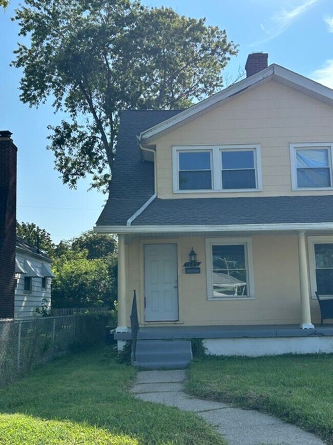 Foto del edificio - 1682-1684 Hearthstone Dr.