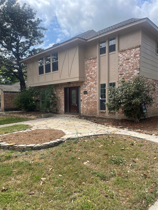 Building Photo - 17719 Cassina Dr