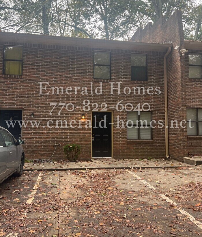 Beautiful 2-Bedroom Townhome in the Highly... - Beautiful 2-Bedroom Townhome in the Highly...