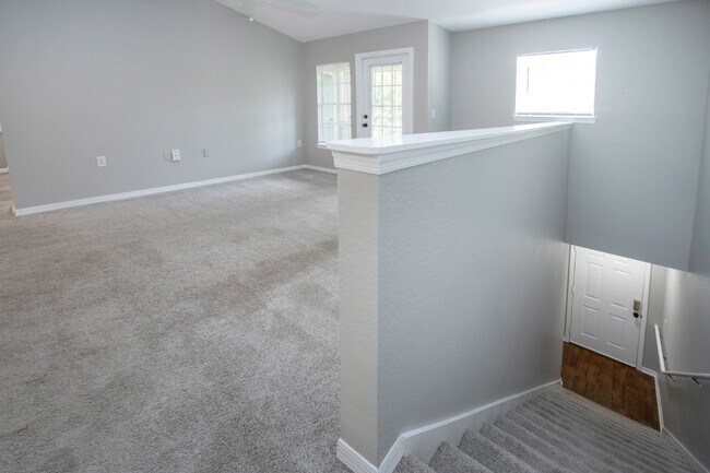 Foto del edificio - 2 Bedroom Condo in Lakewood Ranch