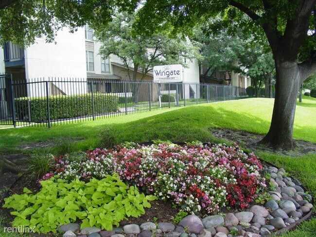 Foto del edificio - 1 br, 1 bath Condo - 9605 Walnut