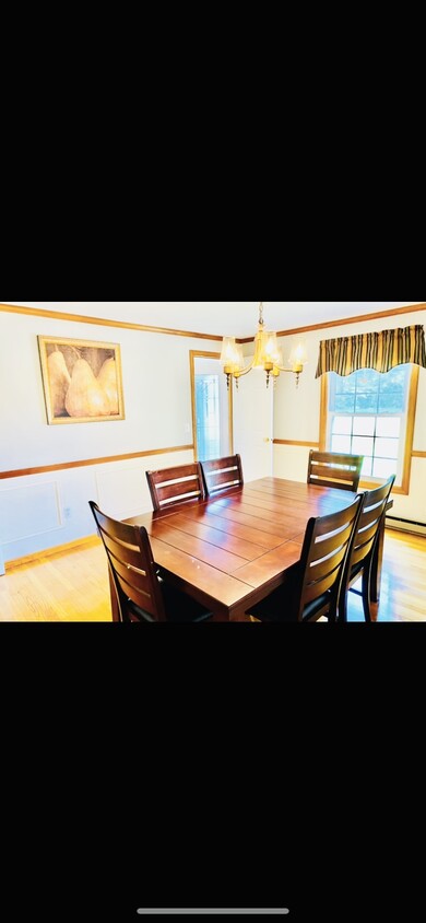 Dining room - 41 East St