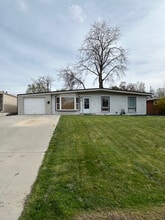 Building Photo - 3782 Shaw Blvd