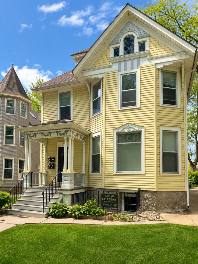 Building Photo - 1335 Rutledge St