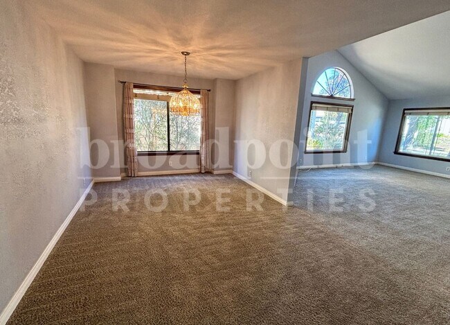 Foto del edificio - 10326 Oak Ranch Ln