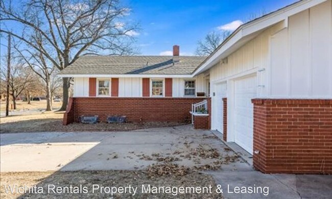 Foto del edificio - 3 br, 1.5 bath House - 835 N. Westlink Ave.