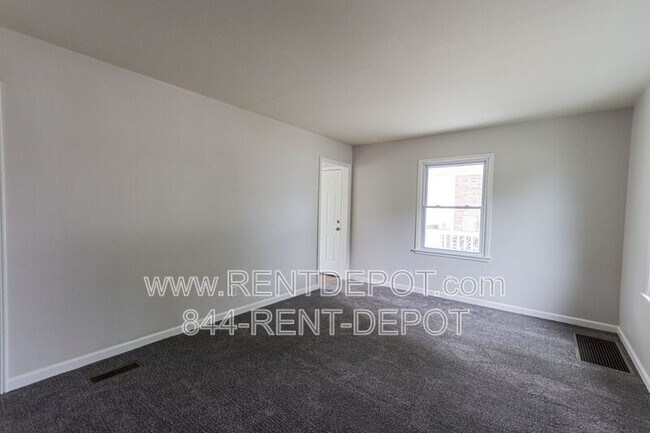 Building Photo - 1527 Madison Ave