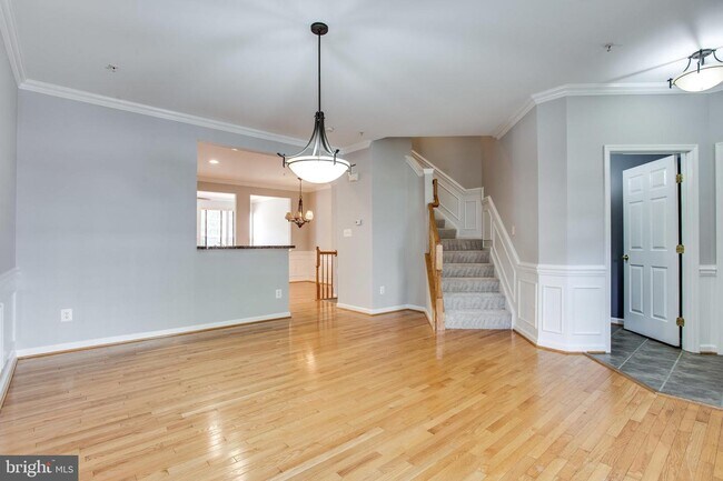 Foto del edificio - 10410 Damascus Park Ln
