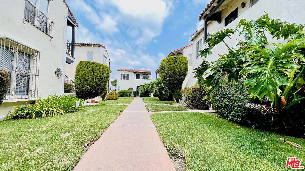 Foto principal - 1511 12th Ave