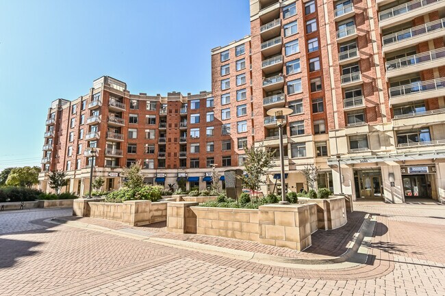 Foto del edificio - 3650 S Glebe Rd