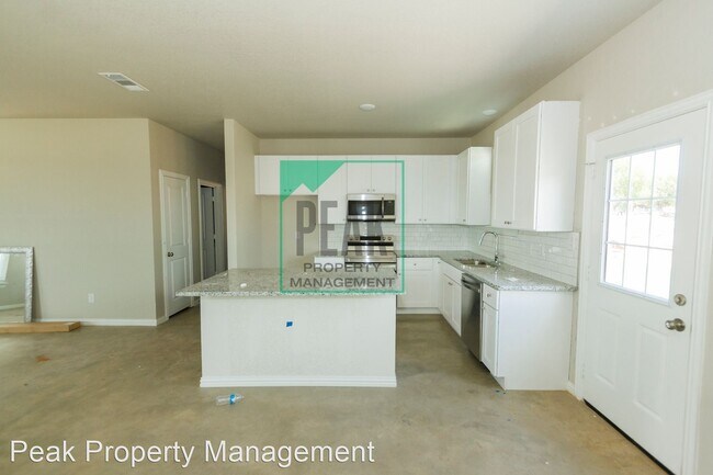 Building Photo - 3 br, 2.5 bath House - 604 Porcupine Dr.
