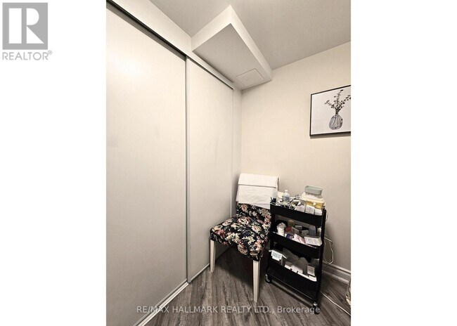 Photo du bâtiment - 71 Titan Trail