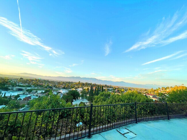 Foto del edificio - 1261 Williams St