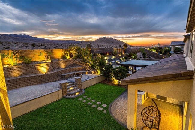 Building Photo - 4631 Amazing View St