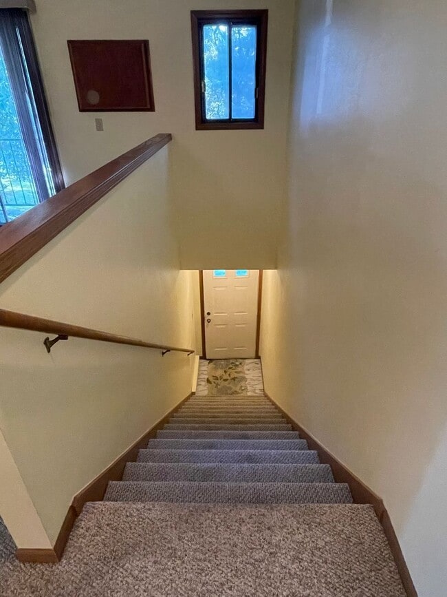 Foto del edificio - Spacious 2-Bed, 2-Bath Condo with Comfort ...