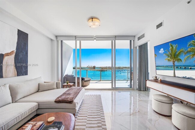 Foto del edificio - 2020 N Bayshore Dr