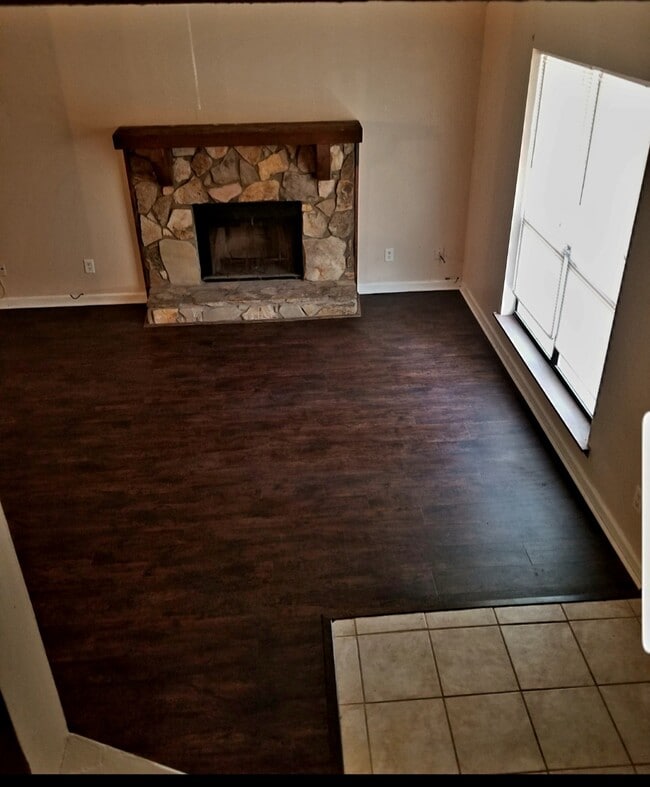 Building Photo - 2368 Wingfoot Pl