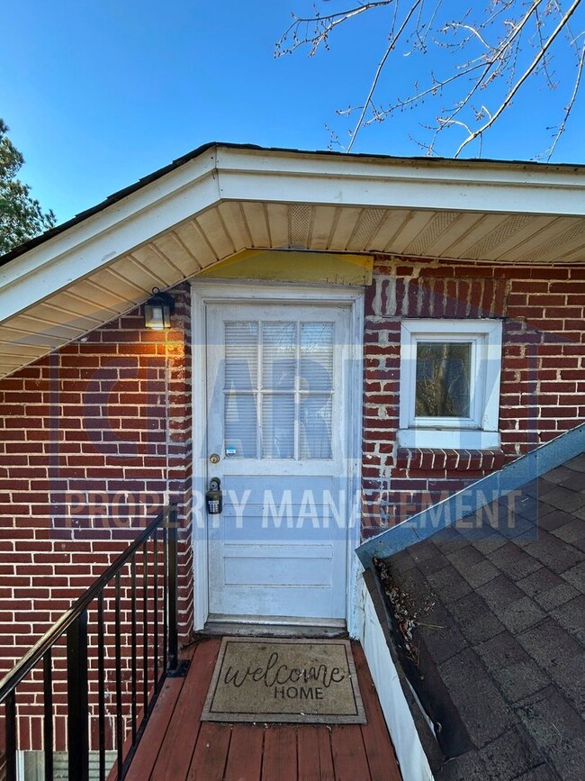 Foto del edificio - One bedroom apartment across from Lee University!