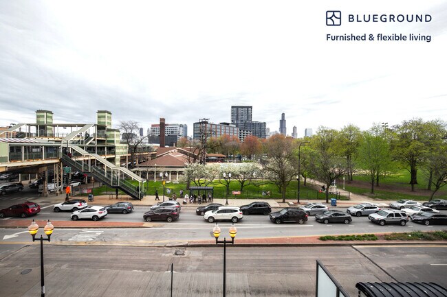 Foto del edificio - 150 N Ashland Ave
