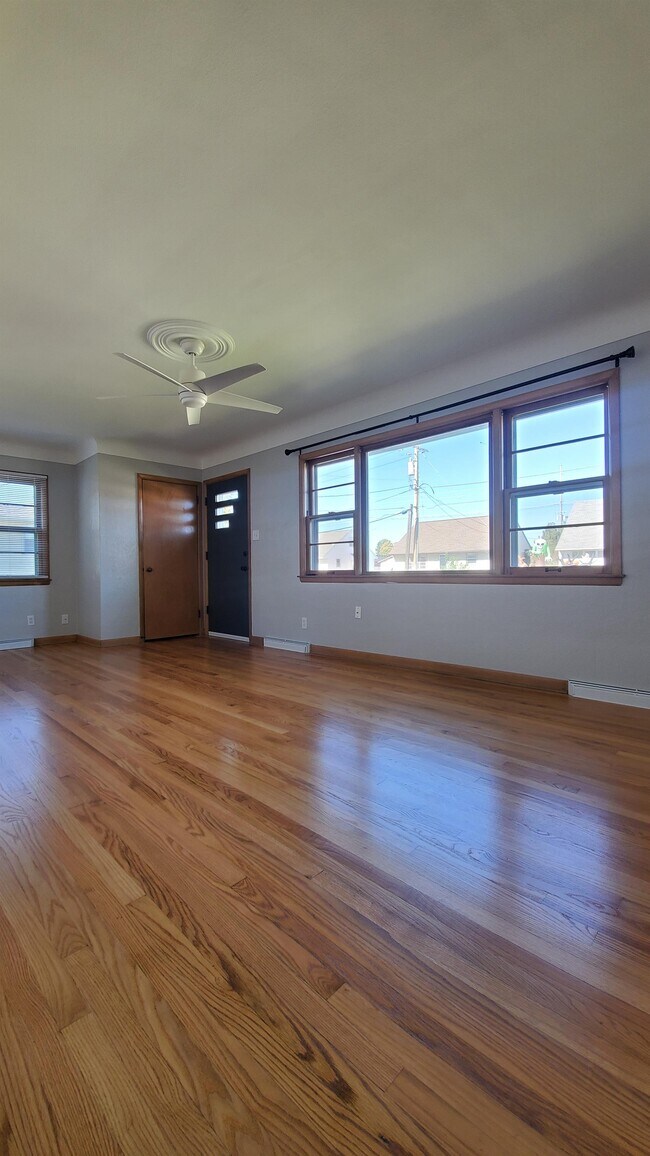 Foto del edificio - 3339 Henderson Ave SE