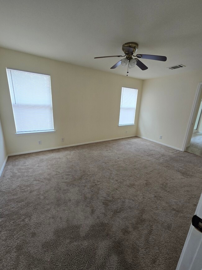 Building Photo - 8926 Trumpet Cir