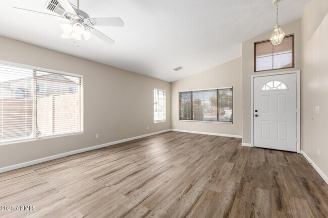 Foto del edificio - 13501 N 130th Ave