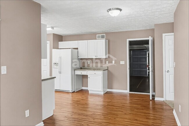 Foto del edificio - 3837 Brushy Ridge Way