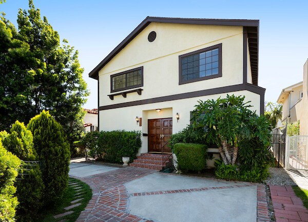 Front Exterior - 439 S La Peer Dr