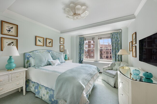 Foto del edificio - 299 W 12th St