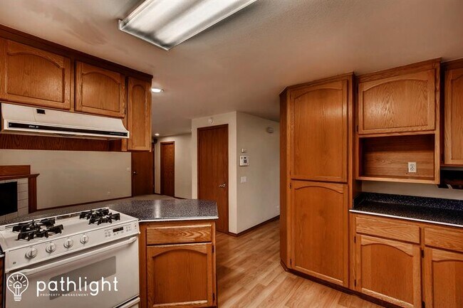 Building Photo - 905 Cleveland Avenue, Snohomish, WA, 98290