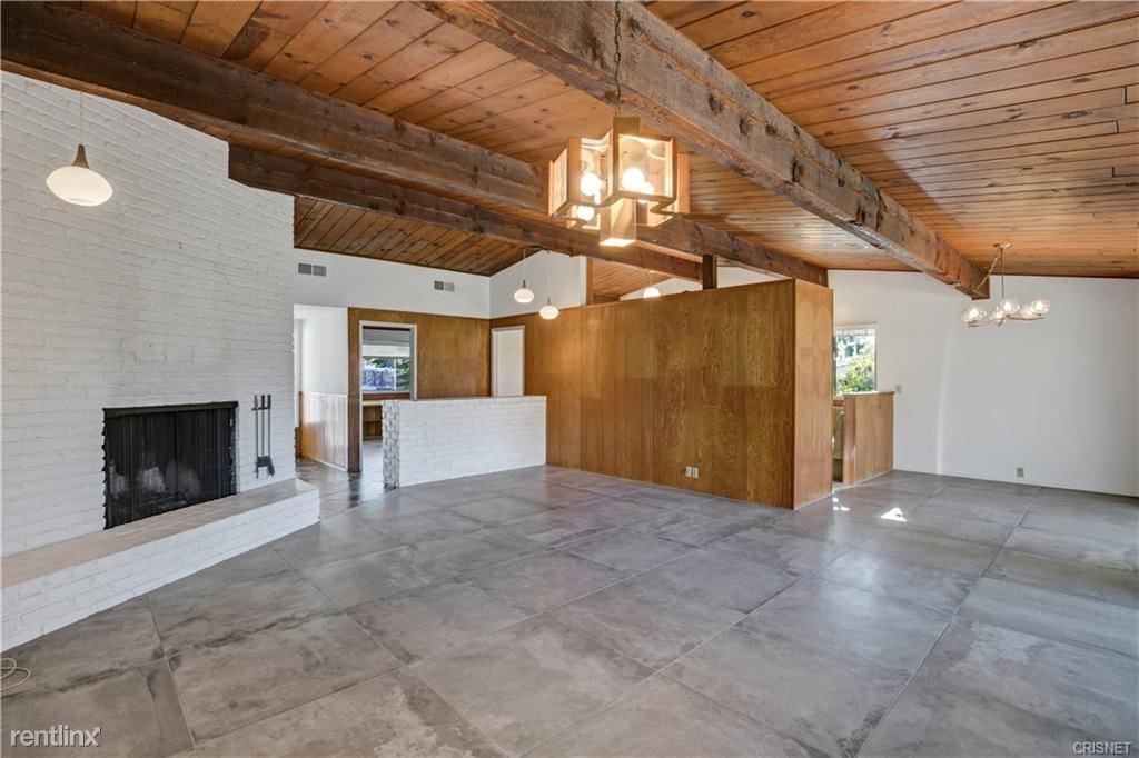 Primary Photo - 3 br, 2.5 bath House - 851 Enchanted Way