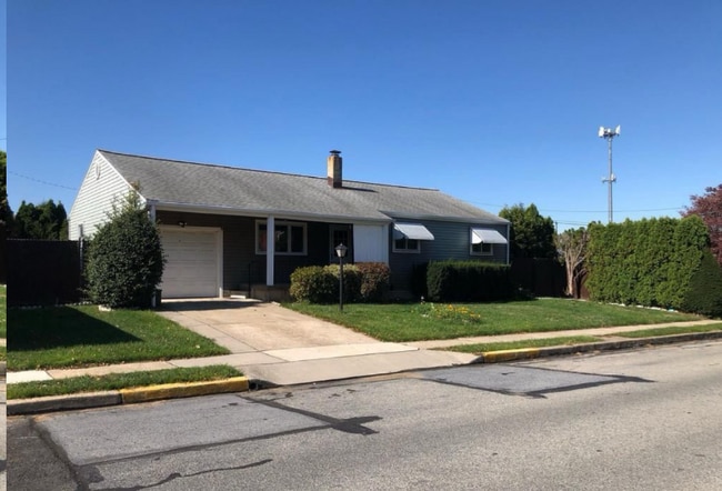 Photo - 3524 Fremont St House