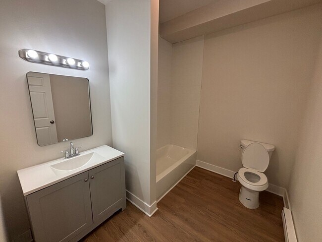 Foto del edificio - 1031 Hamilton St
