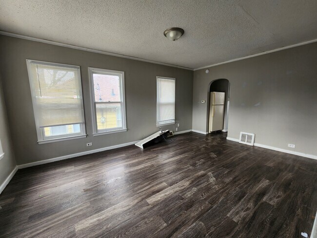 Foto del edificio - 113 Maplewood St