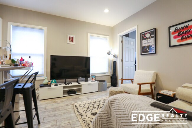 Foto del edificio - 79 Linden St