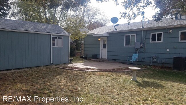 Building Photo - 2 br, 1 bath House - 310 Edgewood Drive