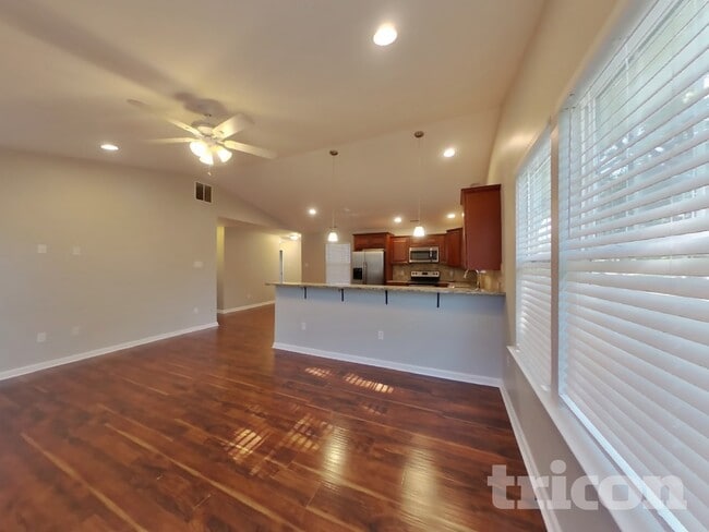 Foto del edificio - 39 Timber Ln