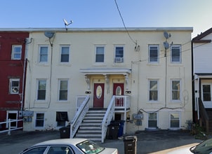 Building Photo - 73 Haven Street1