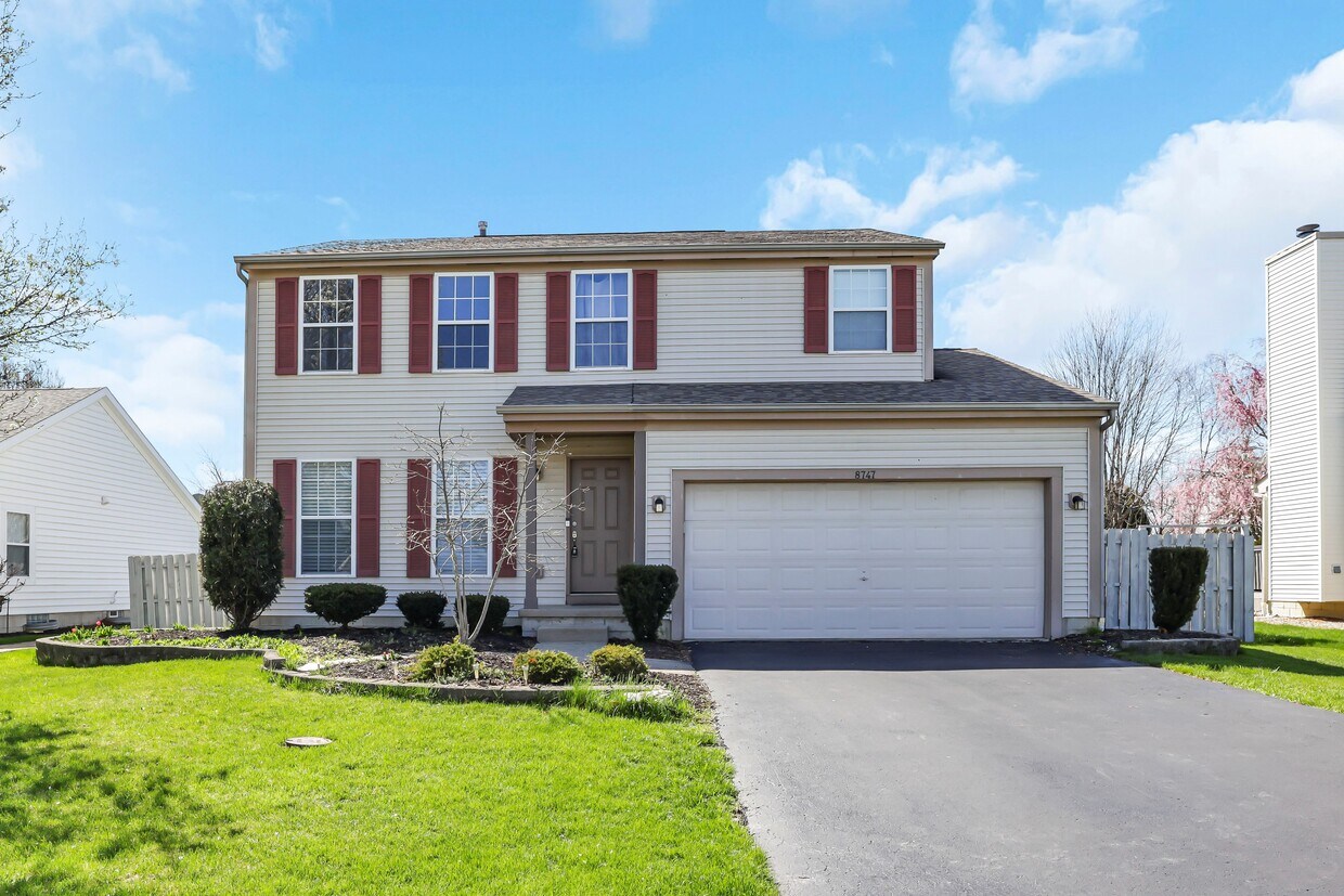 Foto principal - 8747 Clarksdale Dr