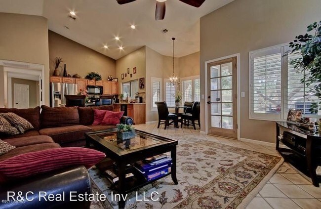 Building Photo - 3359 E Mountain Vista Dr