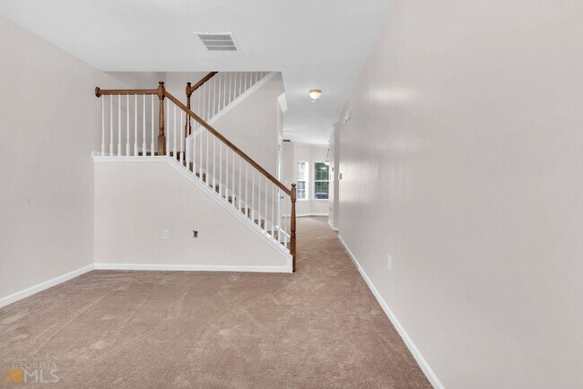 Building Photo - 2522 Laurel Cir NW