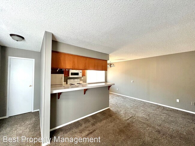 Foto del edificio - 2 br, 1 bath House - 72611 Edgehill Dr #4