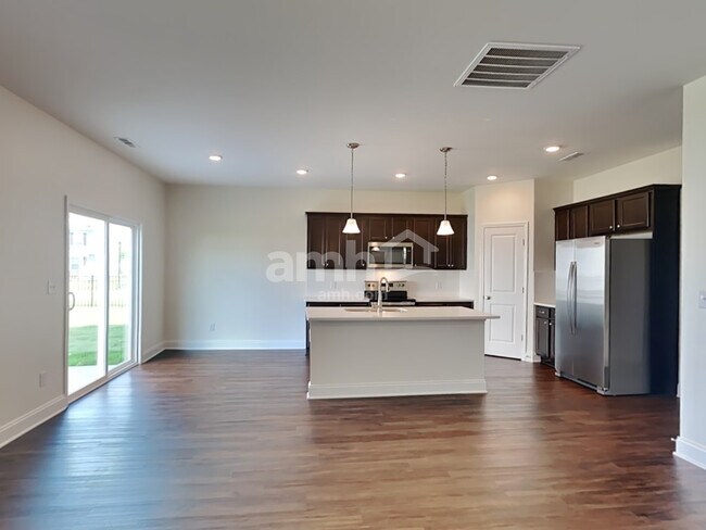 Foto del edificio - 5228 Valor Dr